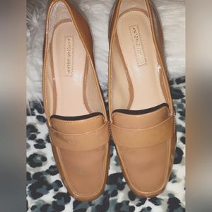 women's beige medium-heeled shoes Antonio Melani patent leather #7M